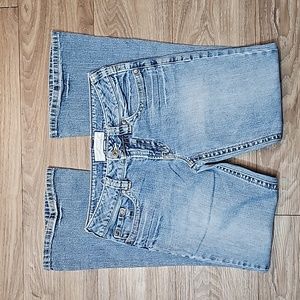 Maurices Jacie Flare Denim Distressed Blue Jeans Women's Juniors 1/2 Short